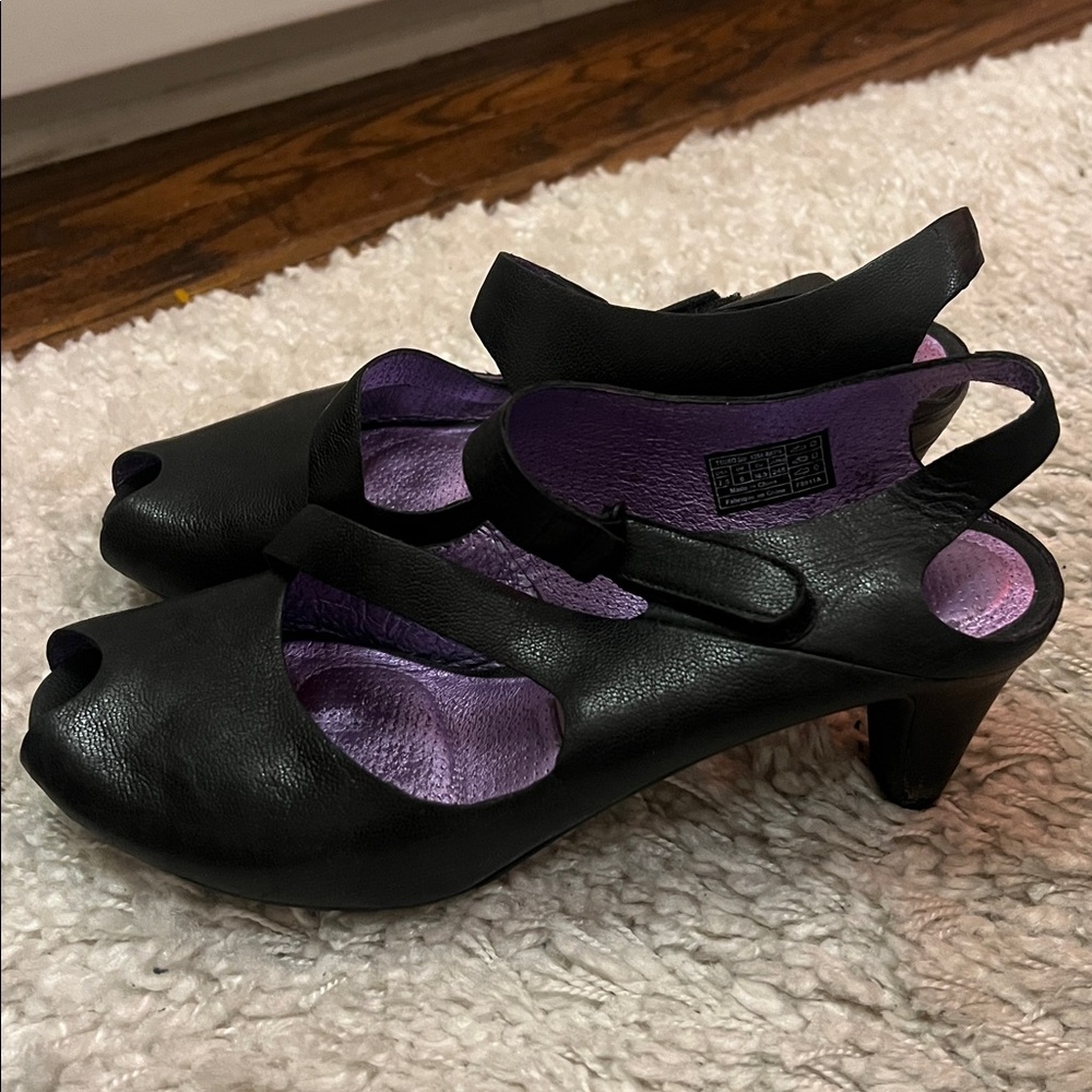 TSUBO - WOMENS BOLEYN SHOES IN BLACK / PANSY $130 Retail - Picture 2 of 5